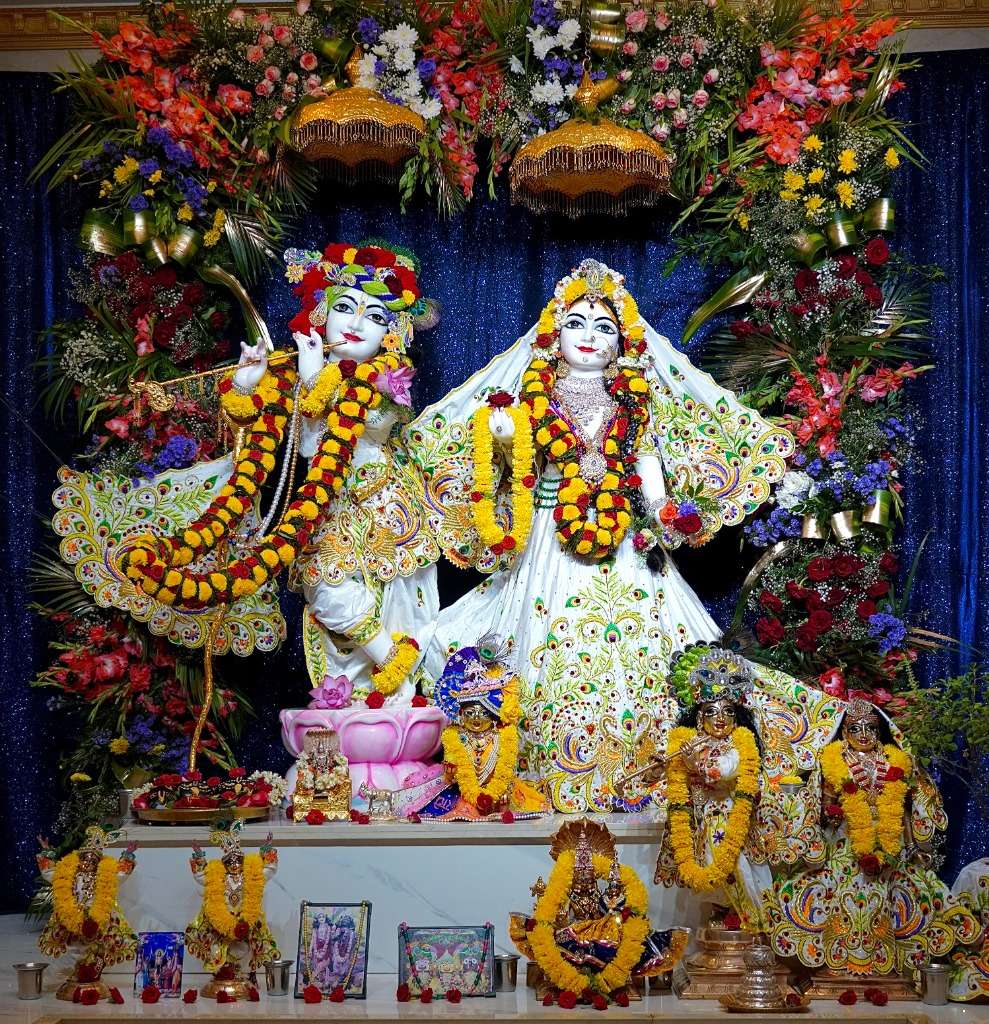 Sri Sri Radha Krishna Deity Darshan - ISKCON Mysore